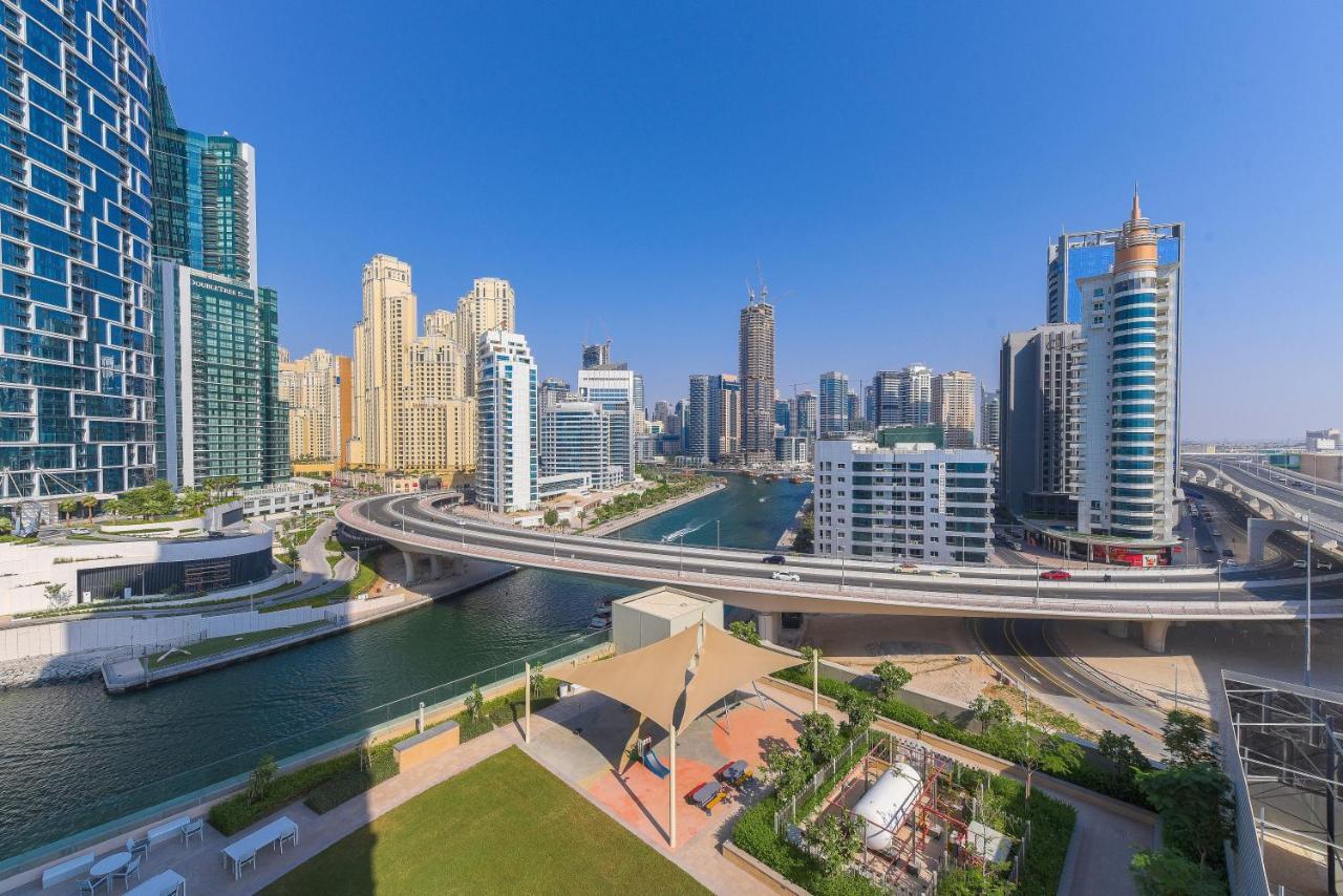 Eden's Homes & - 52-42 Emaar Апартаменты *
