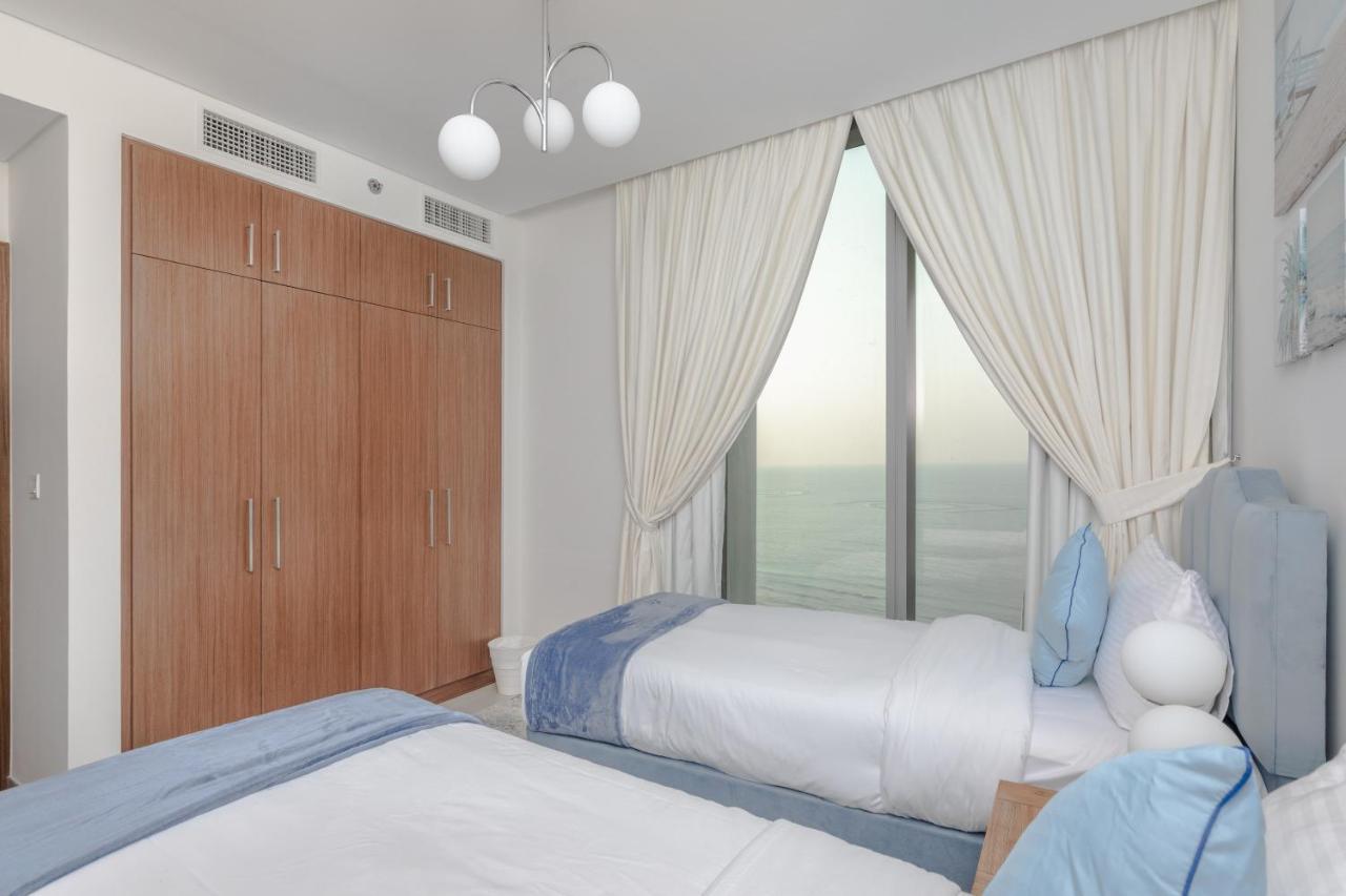 Eden's Homes & - 52-42 Emaar * Дубай