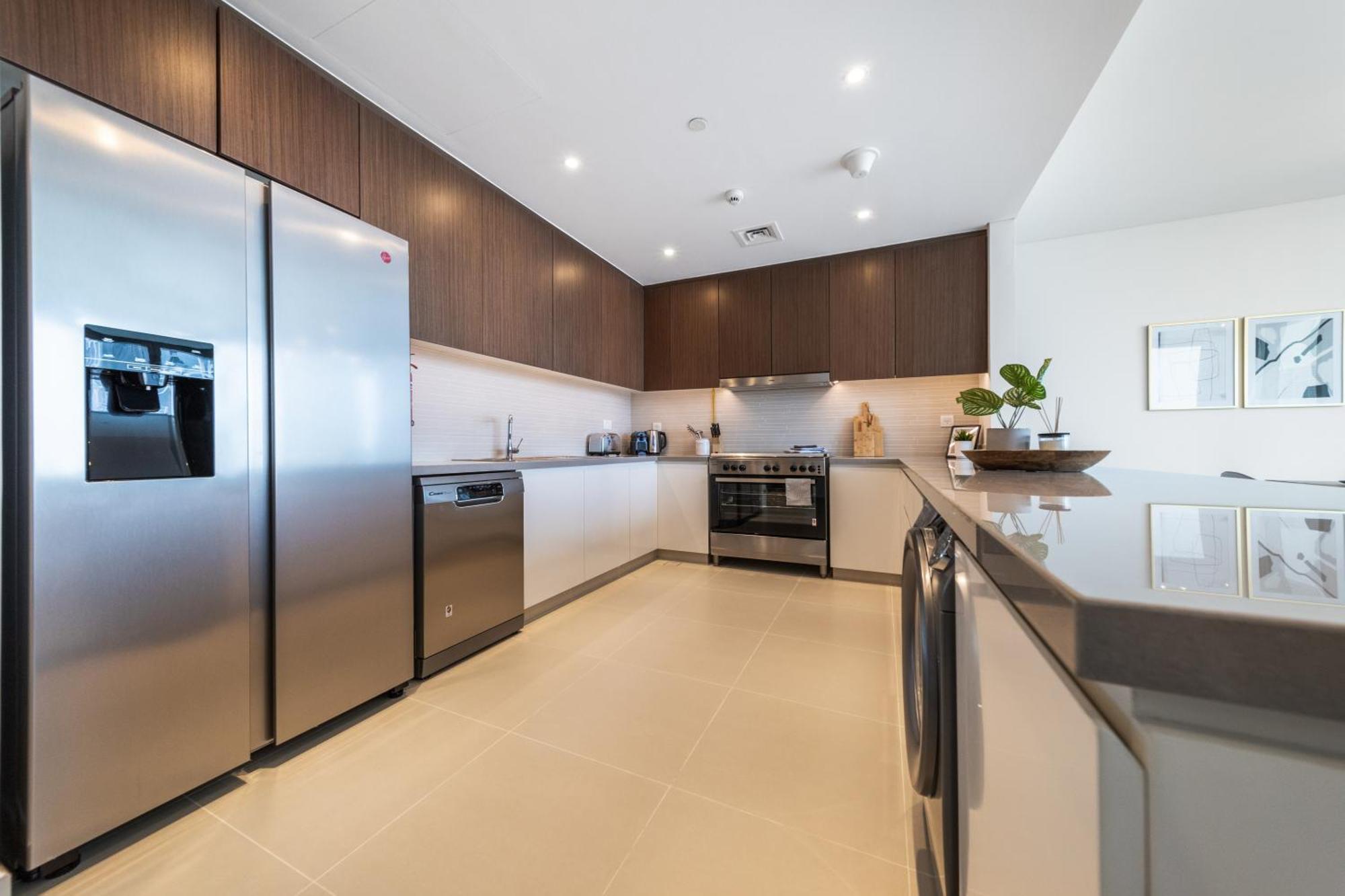 Eden's Homes & - 52-42 Emaar Апартаменти Дубай
