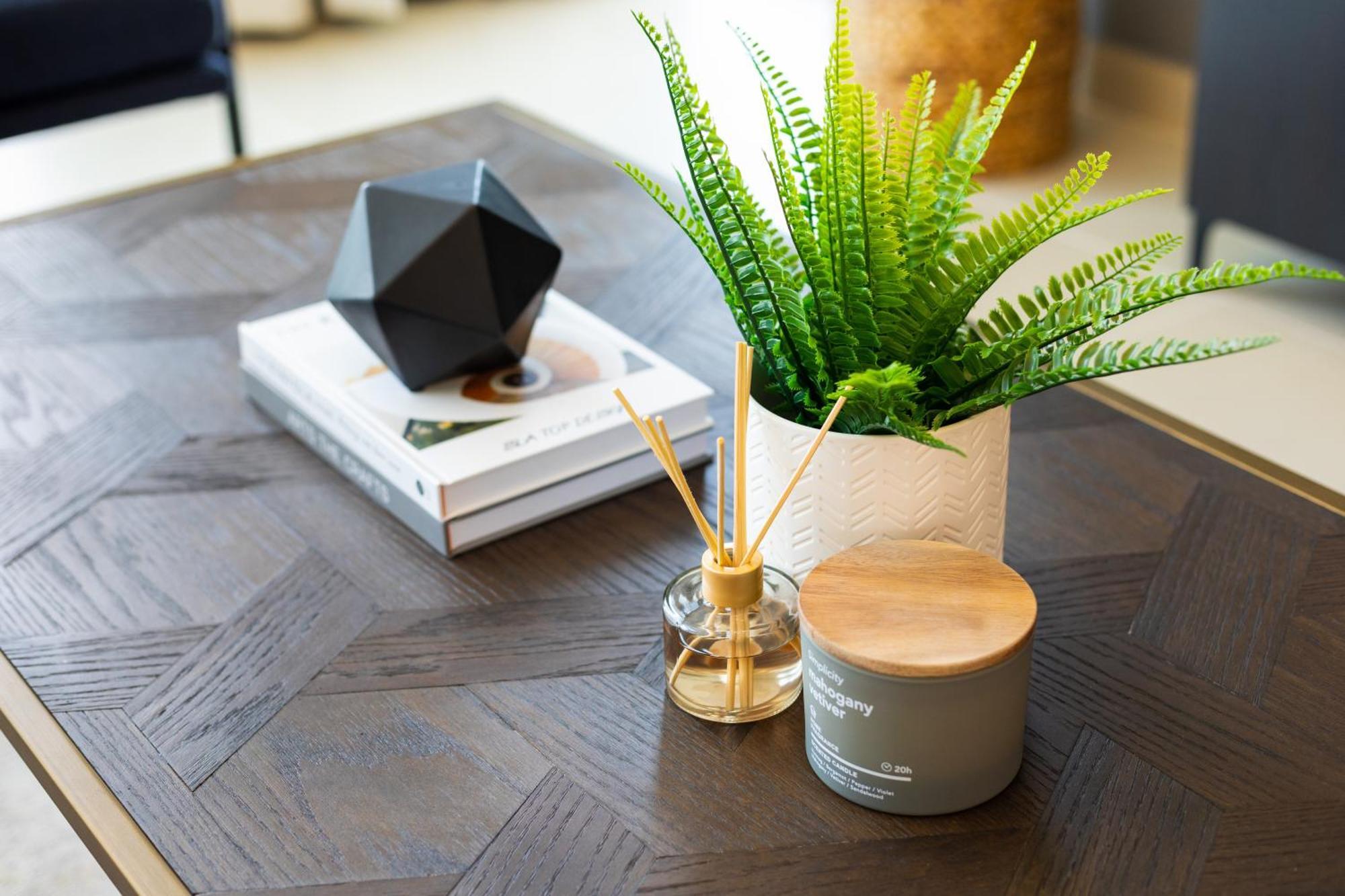 Eden's Homes & - 52-42 Emaar * Дубай