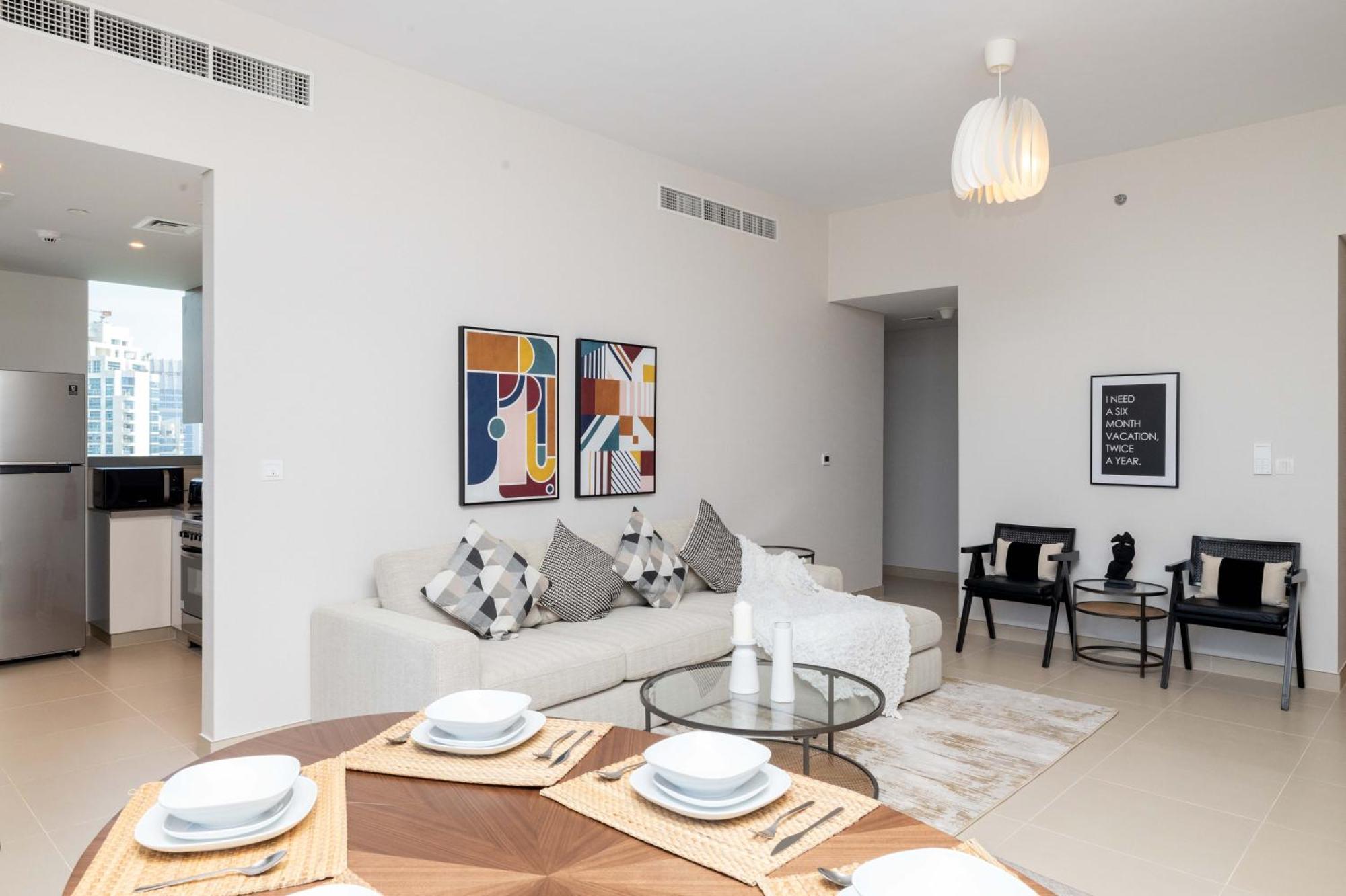 Апартаменти Eden's Homes & - 52-42 Emaar