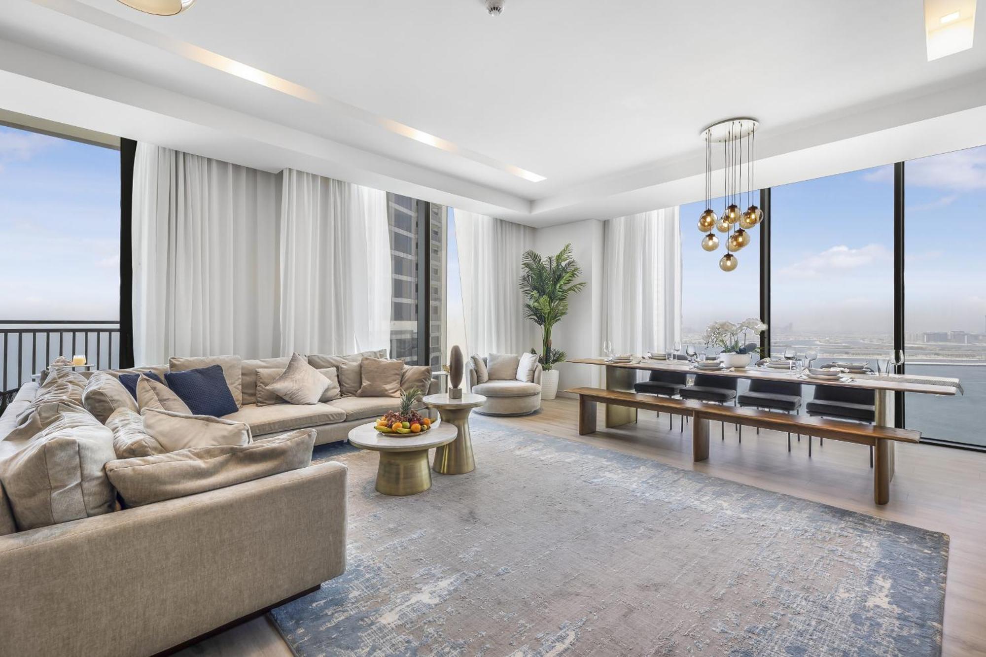 Eden's Homes & - 52-42 Emaar Апартаменти